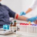 Может ли обычный анализ крови показать ВИЧ